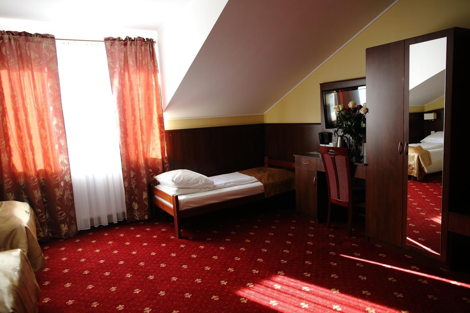 Hotel Kalchem Brzozie Exterior photo